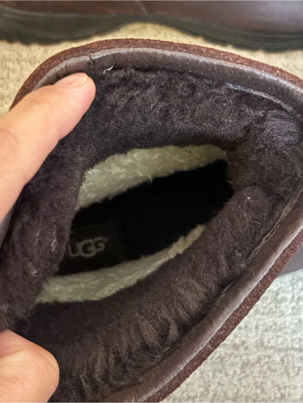 UGG WATERPROOF Men’s Gore-Tex Sheepskin Lined Winter Boots Brown Size 11.5